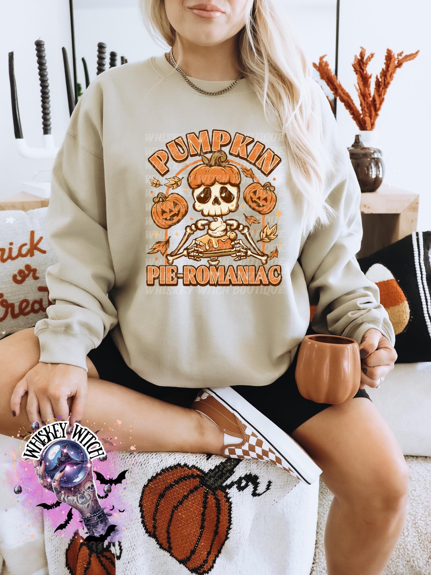 Cute Fall Pumpkin Pie Romantic Halloween Shirt: Retro Spooky Season Shirt | Thanksgiving Aesthetic Top, Fall Outfit, Halloween Gift