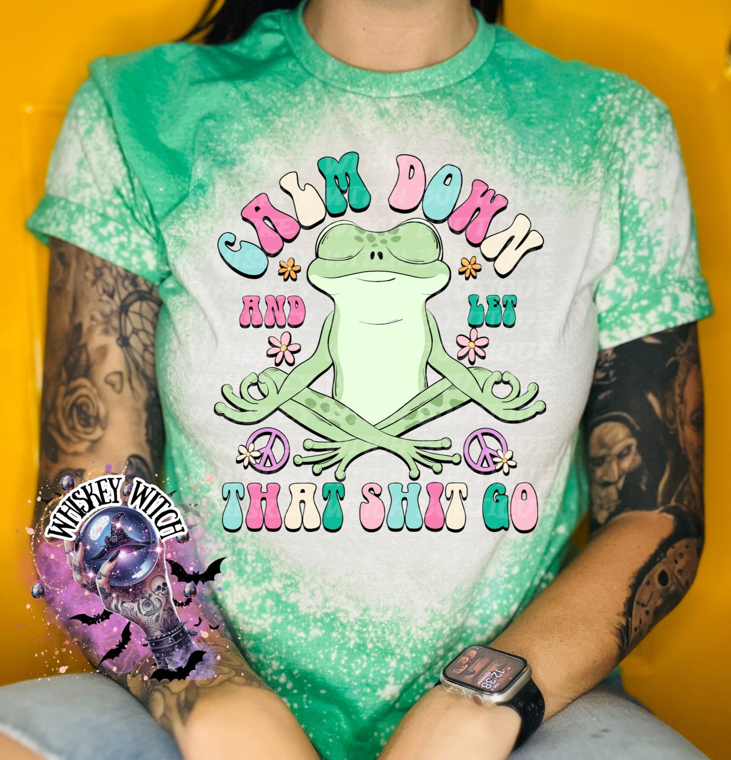 Funny Keep Calm| vintage | retro | bleached | custom | funny |T shirt | T shirts funny | cool T shirts | sarcastic | frog | soft tee