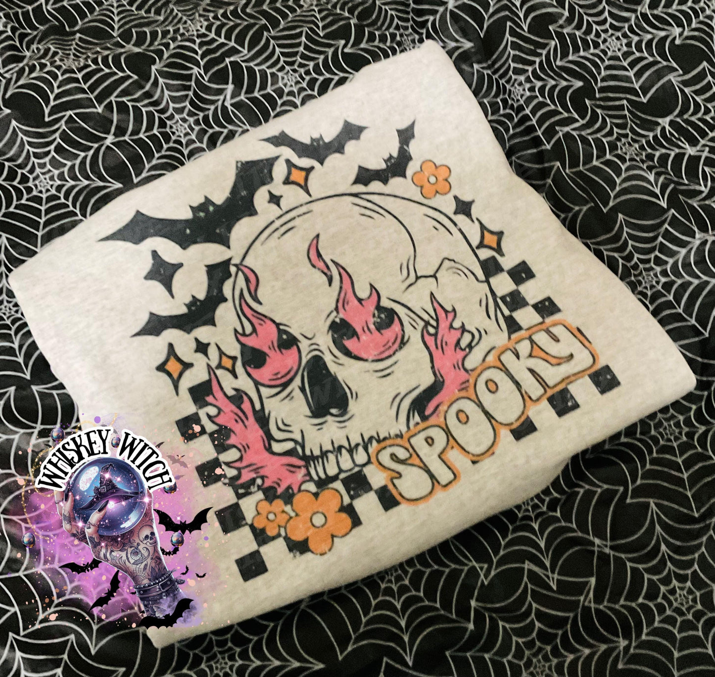 Spooky Skull and bats shirt | unisex | trendy | trending | handmade | gift idea | gifts | women’s clothing | sweatshirt | witchy
