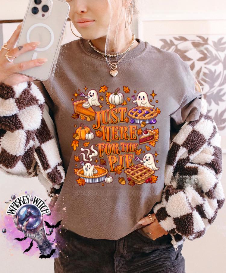 Just Here for the Pie Shirt | Funny Thanksgiving Ghost Tee | Fall Pumpkin Pie Graphic Shirt | Cute Autumn Ghost Shirt | Comfort Colors Ivory
