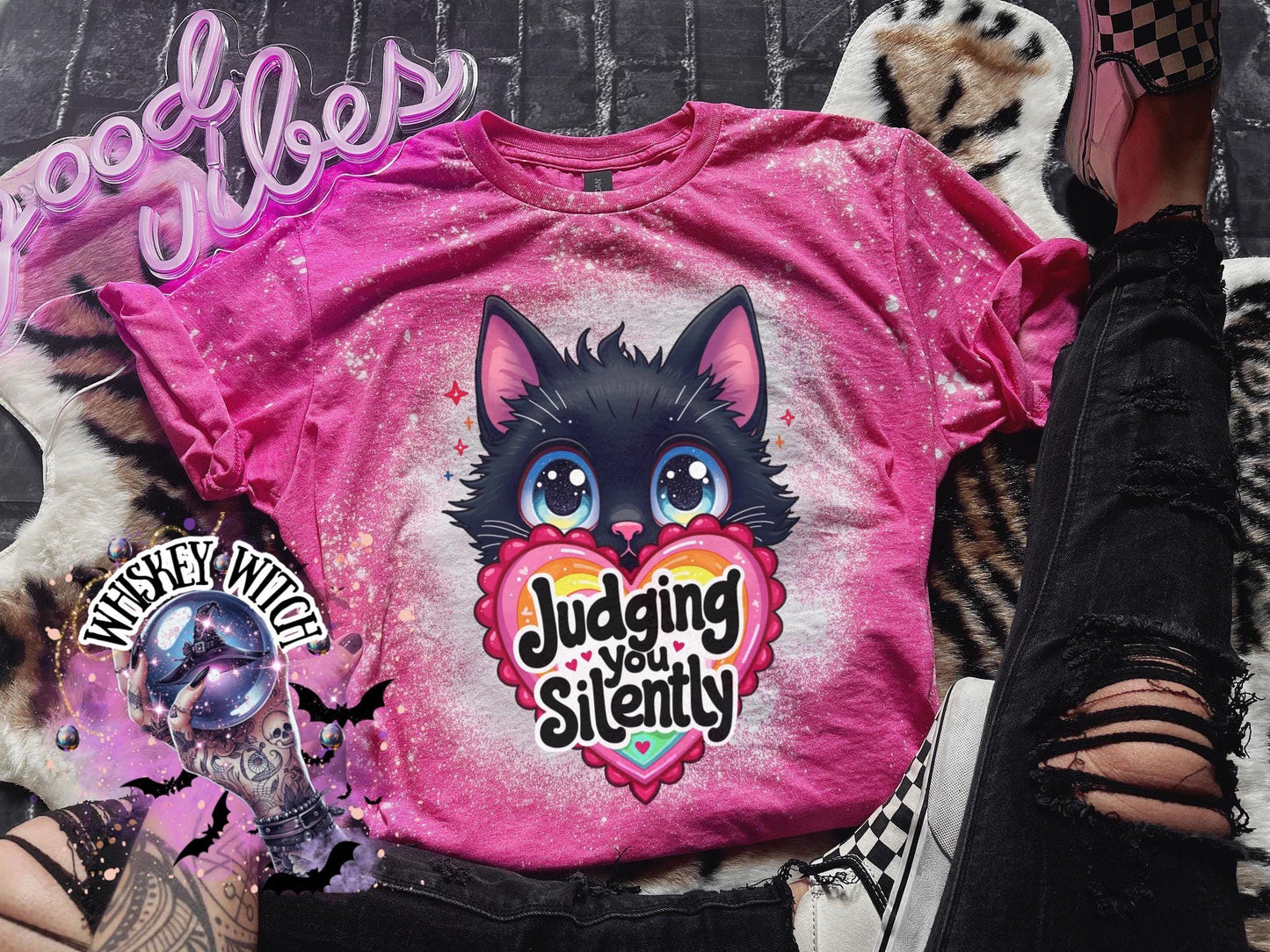Unisex Judging You Silently Cat T-Shirt Sarcastic Graphic Tee